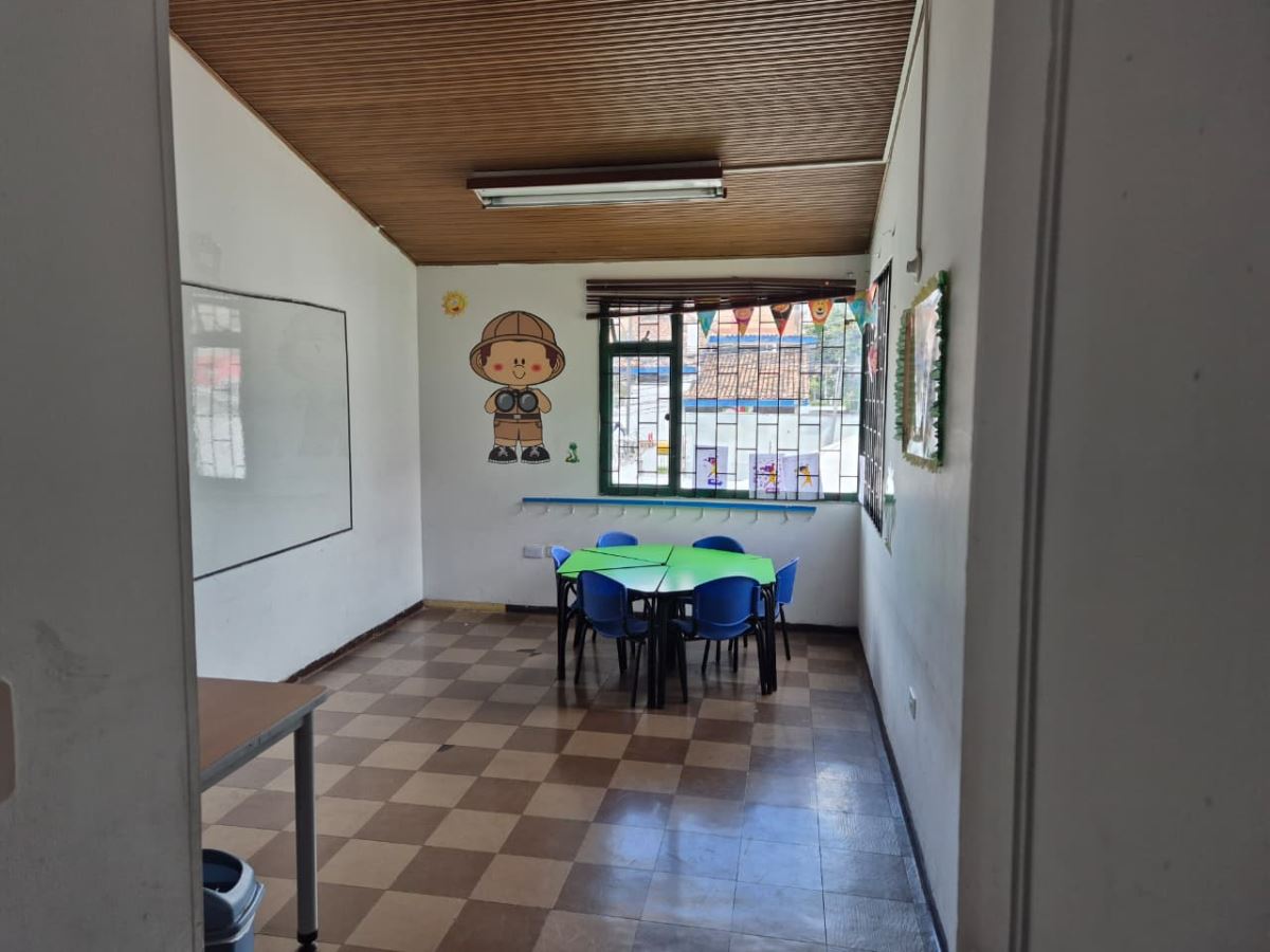 Casa en Arriendo - Bogota, CEDRITOS 4746