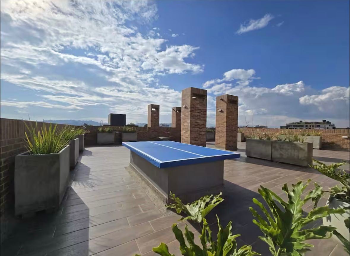 Apartamento en Arriendo - Bogota, LOS CEDROS 4745