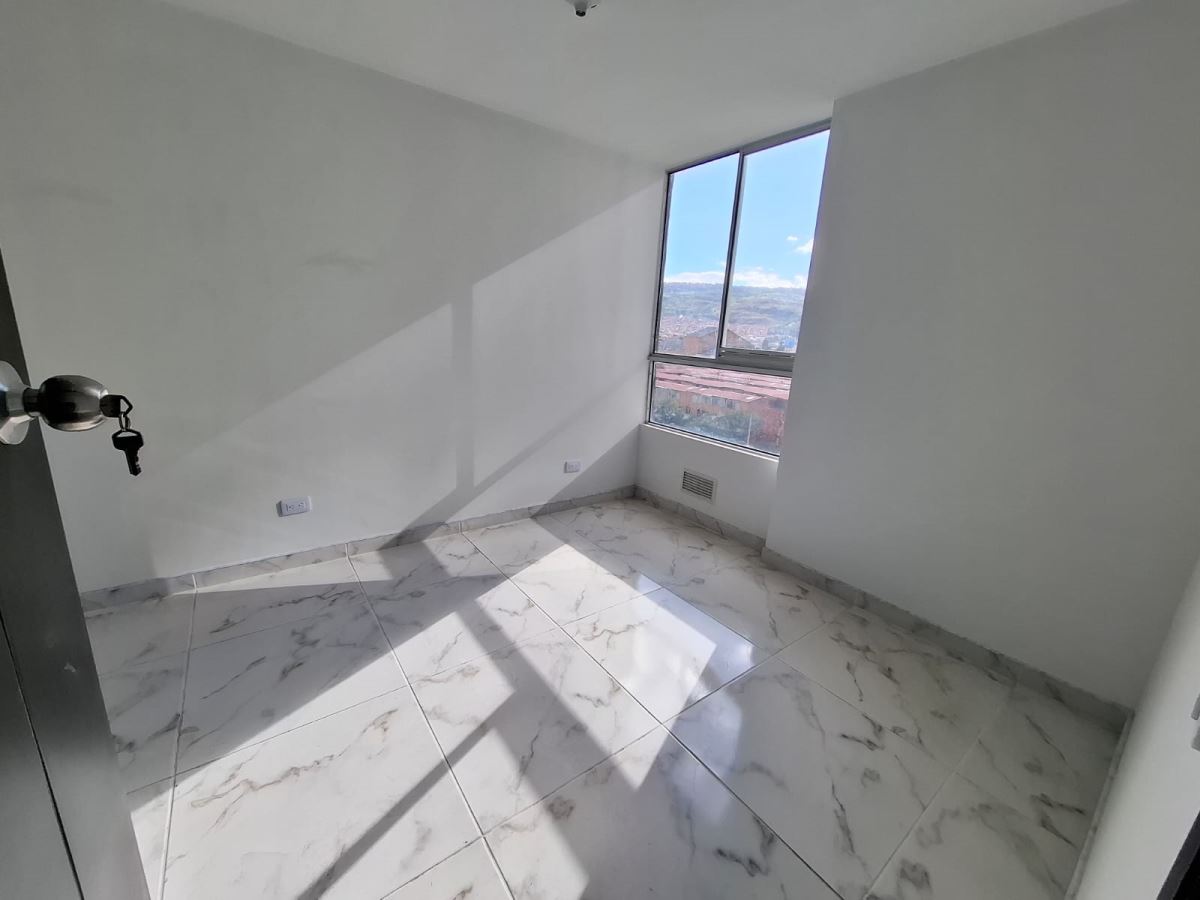 Apartamento en Arriendo - Bogota, MADELENA 5179