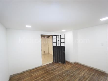 Casa en Venta - Bogota, SAN BERNARDINO 6082
