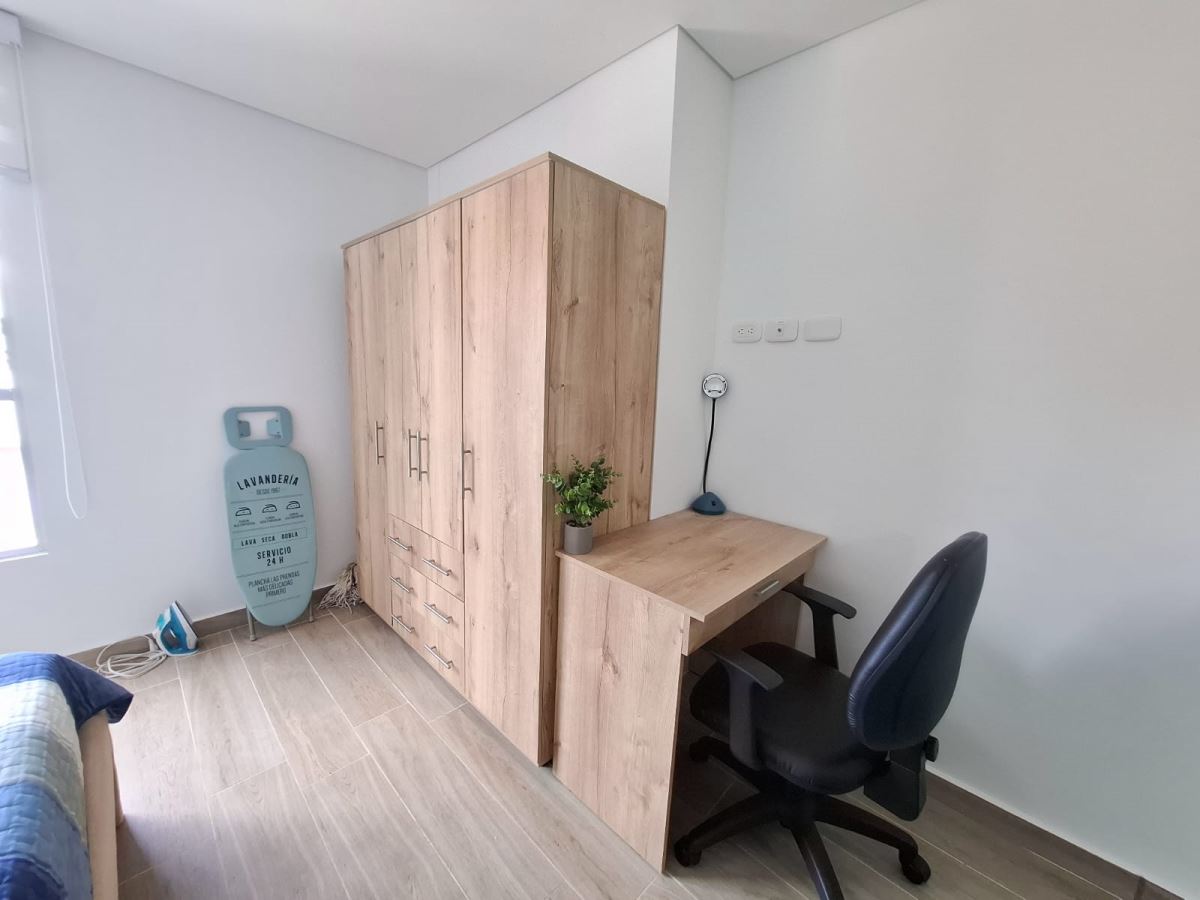 Apartamento en Arriendo - Bogota, LAS NIEVES 5244