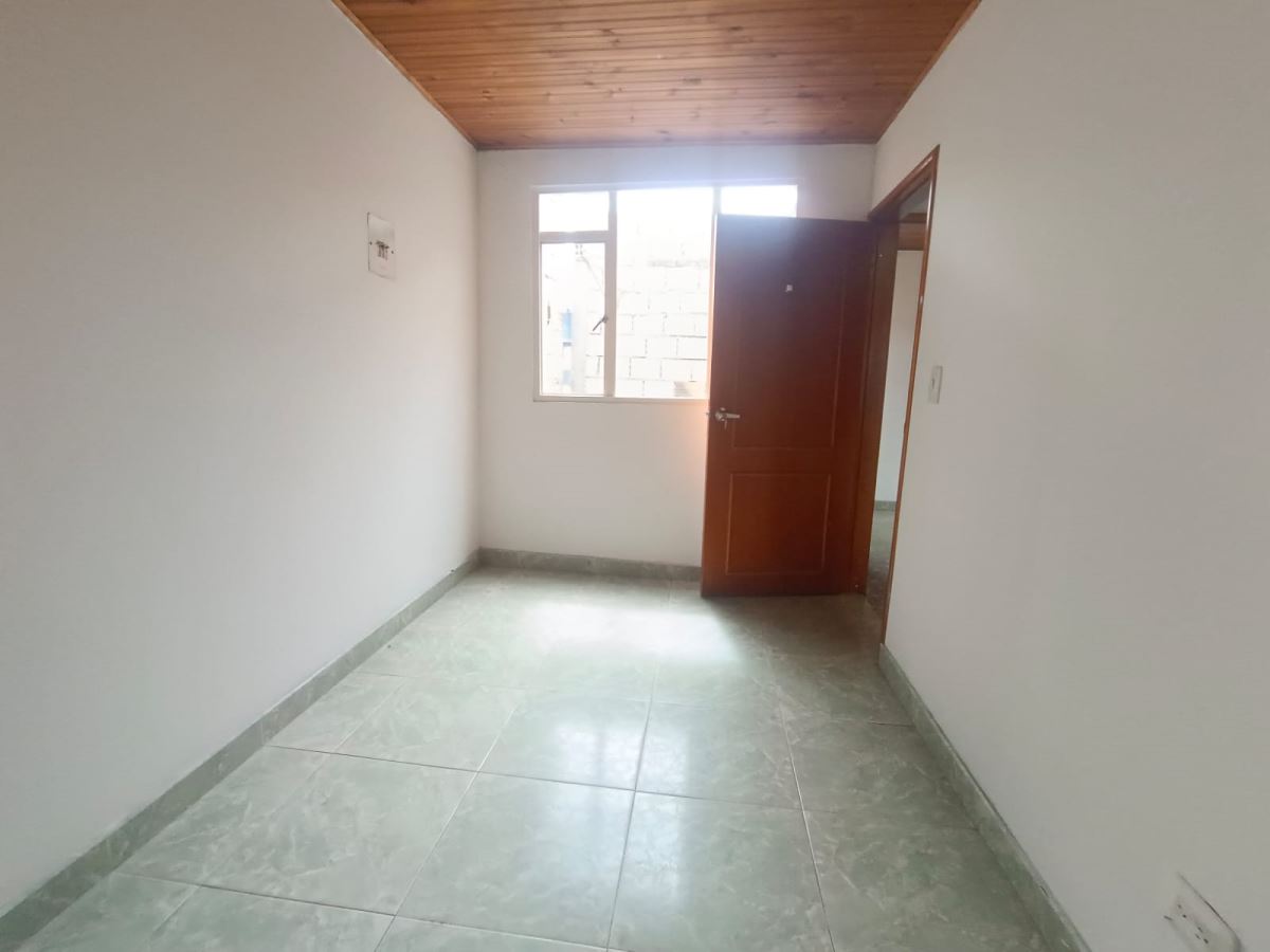 Casa en Venta - Bogota, GARCES NAVAS 6063