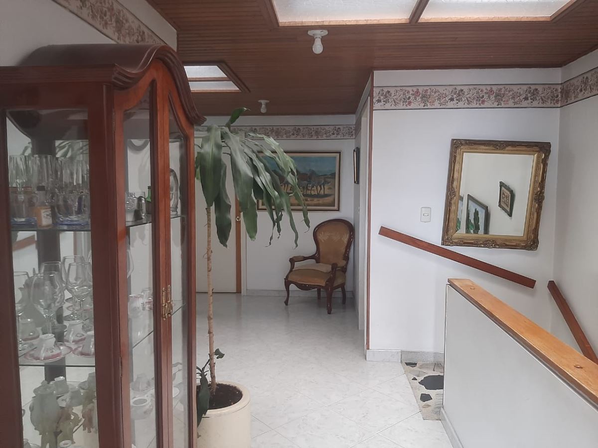 Casa en Venta - Bogota, NORMANDÍA 4901