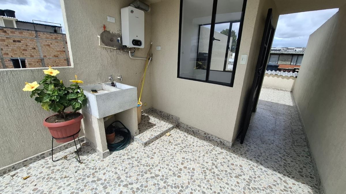 Casa en Arriendo - Bogota, GARCES NAVAS 4440