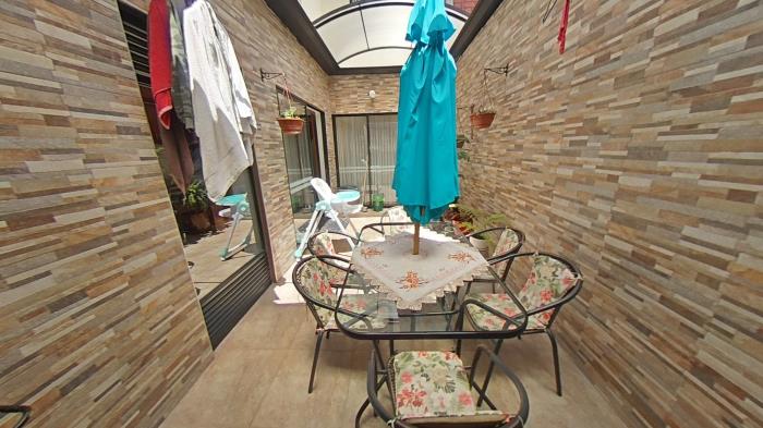 Casa en Venta - Bogota, POPULAR MODELO 2492