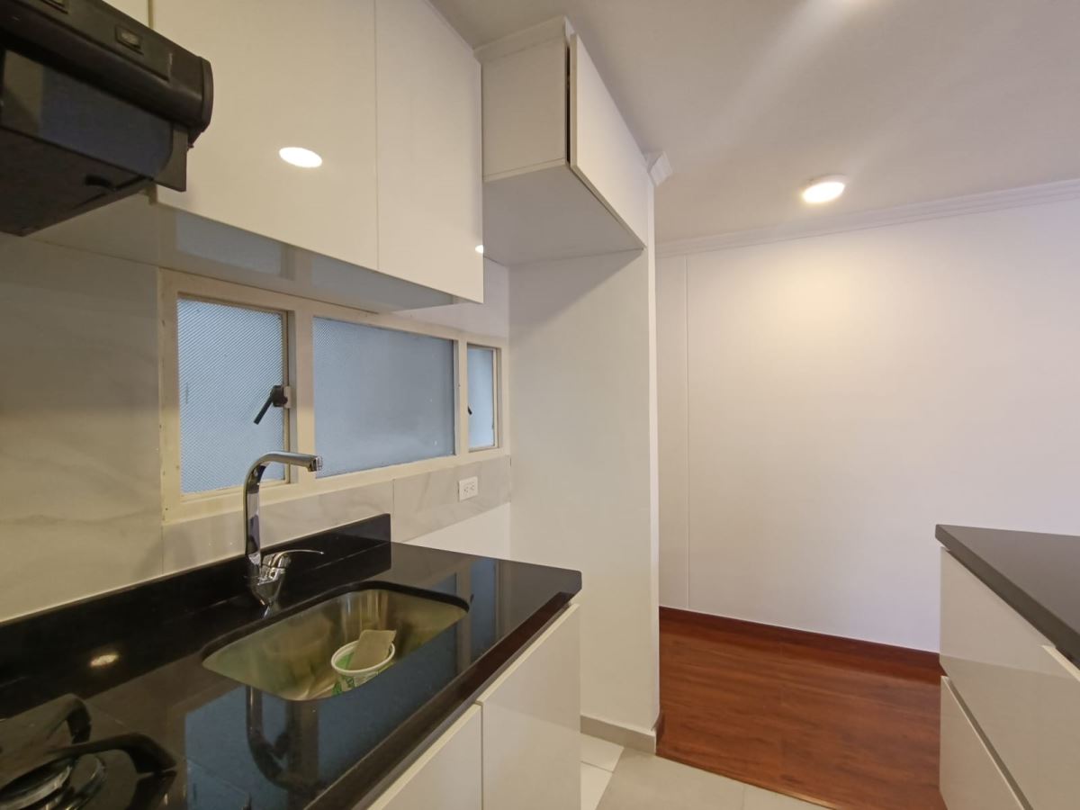 Apartamento en Arriendo - Bogota, LA COLINA CAMPESTRE 4095