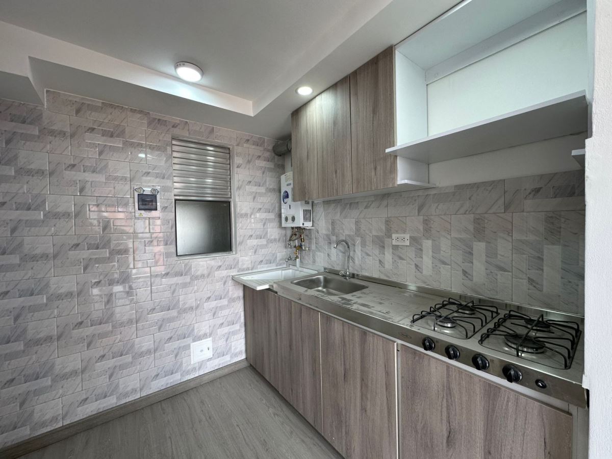 Apartamento en Arriendo - Bogota, HAYUELOS 5315