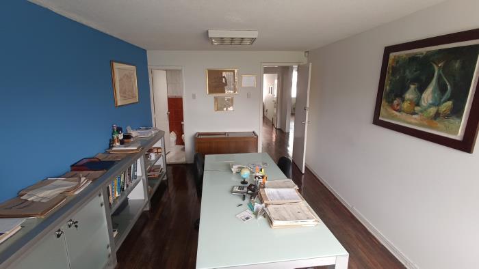 Casa en Venta - Bogota, SANTA BÁRBARA 1998