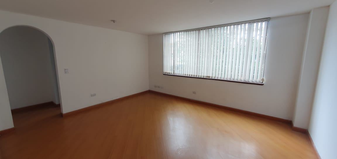 Oficina en Arriendo - Bogota, CHAPINERITO 2879