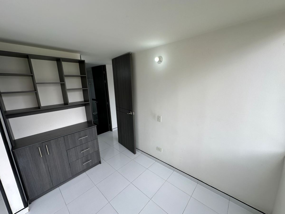 Apartamento en Arriendo - Bogota, CASTILLA 5870