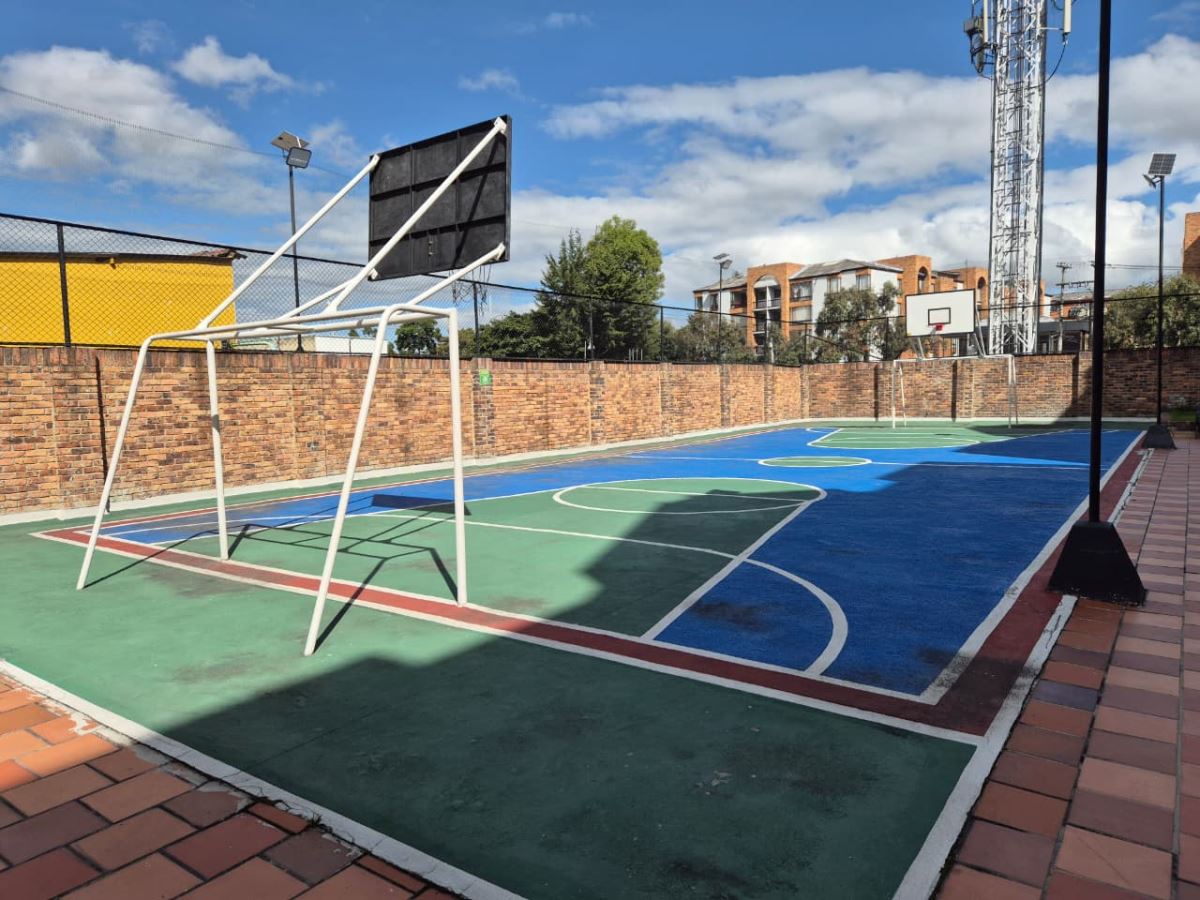 Apartamento en Arriendo - Bogota, SANTA TERESA 2140