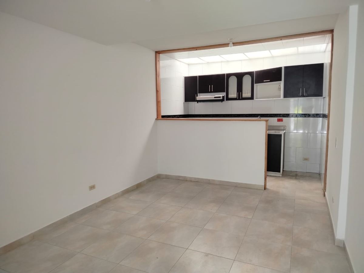 Casa en Venta - Bogota, SAN ANTONIO NORTE 4003