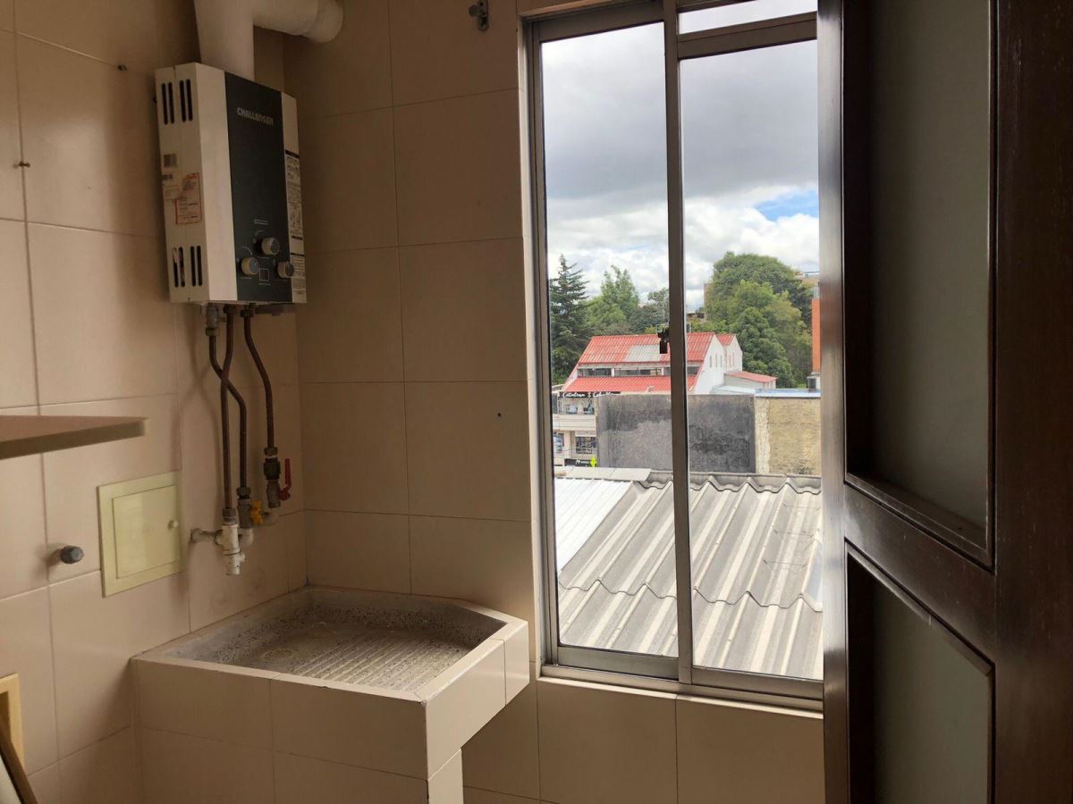 Apartamento en Arriendo - Bogota, SANTA BÁRBARA OCCIDENTAL 6135