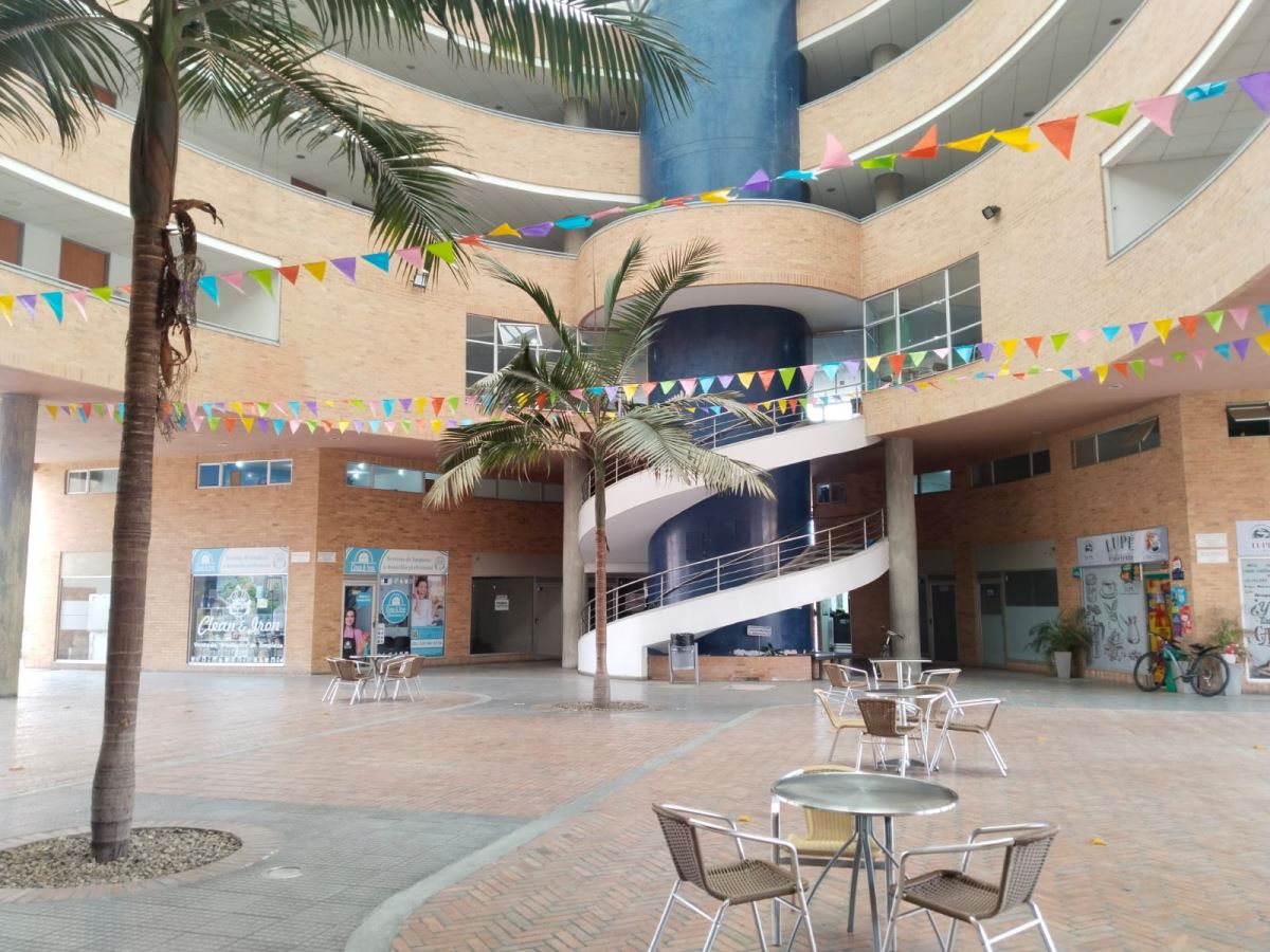 Local en Venta - Cota, COTA 4534