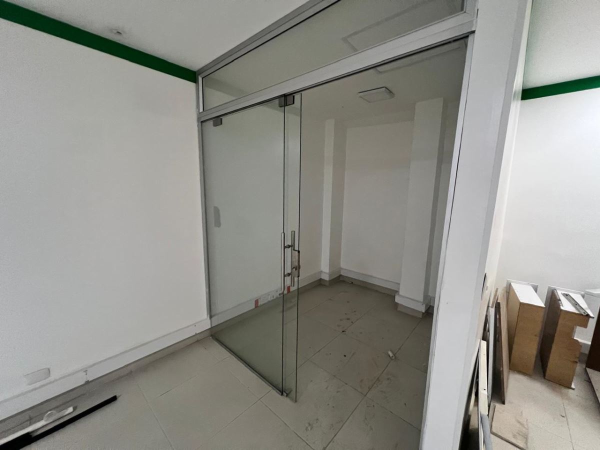 Local en Arriendo - Bogota, RESTREPO 4638