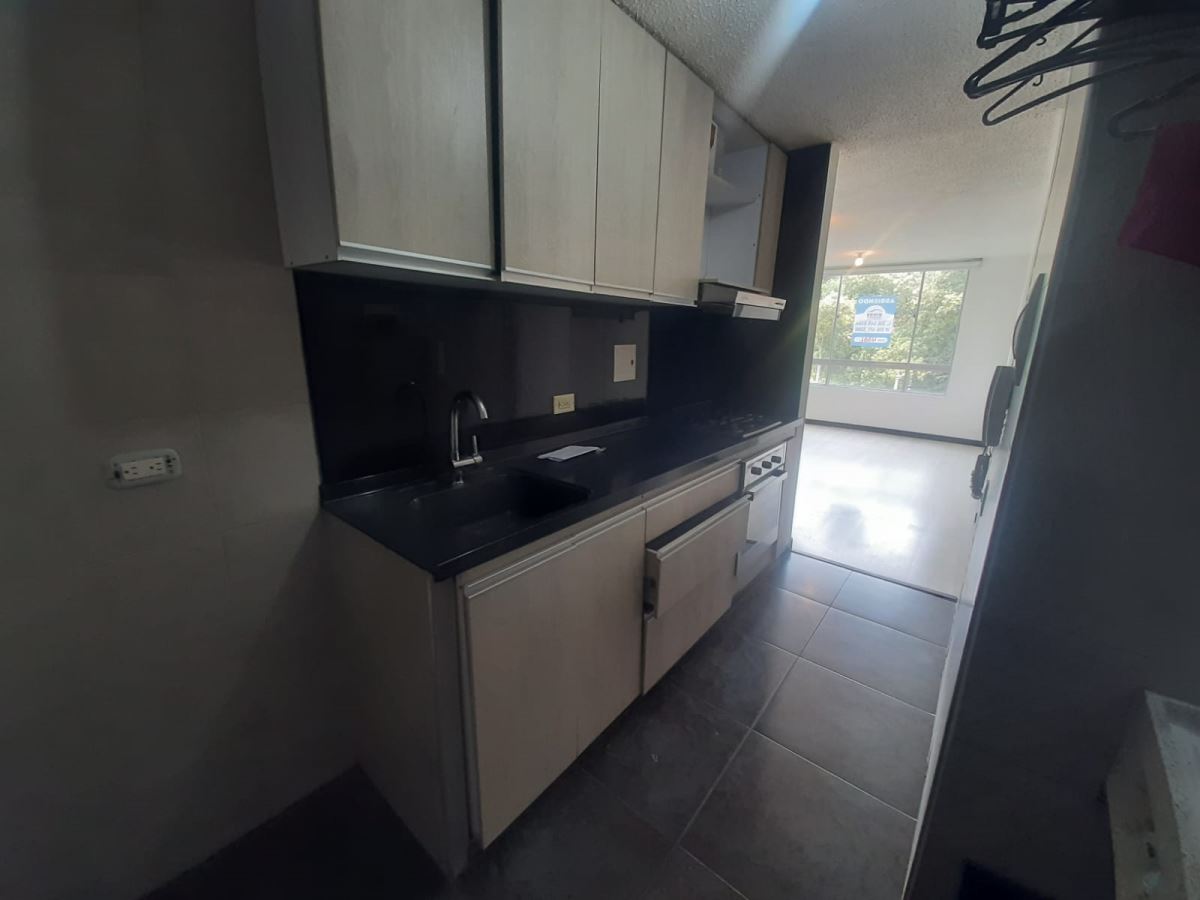 Apartamento en Arriendo - Bogota, EL SALITRE 4881