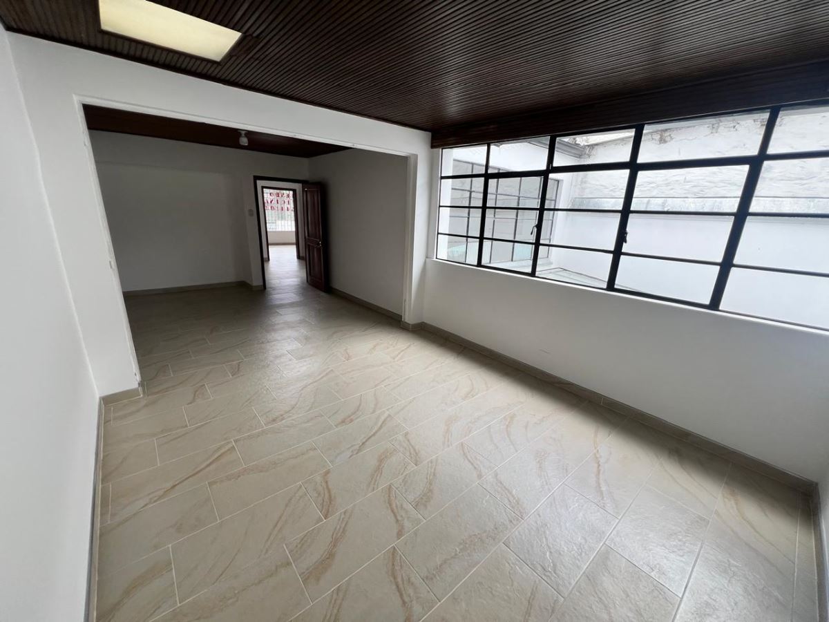 Casa en Arriendo - Bogota, SAN FELIPE 4959