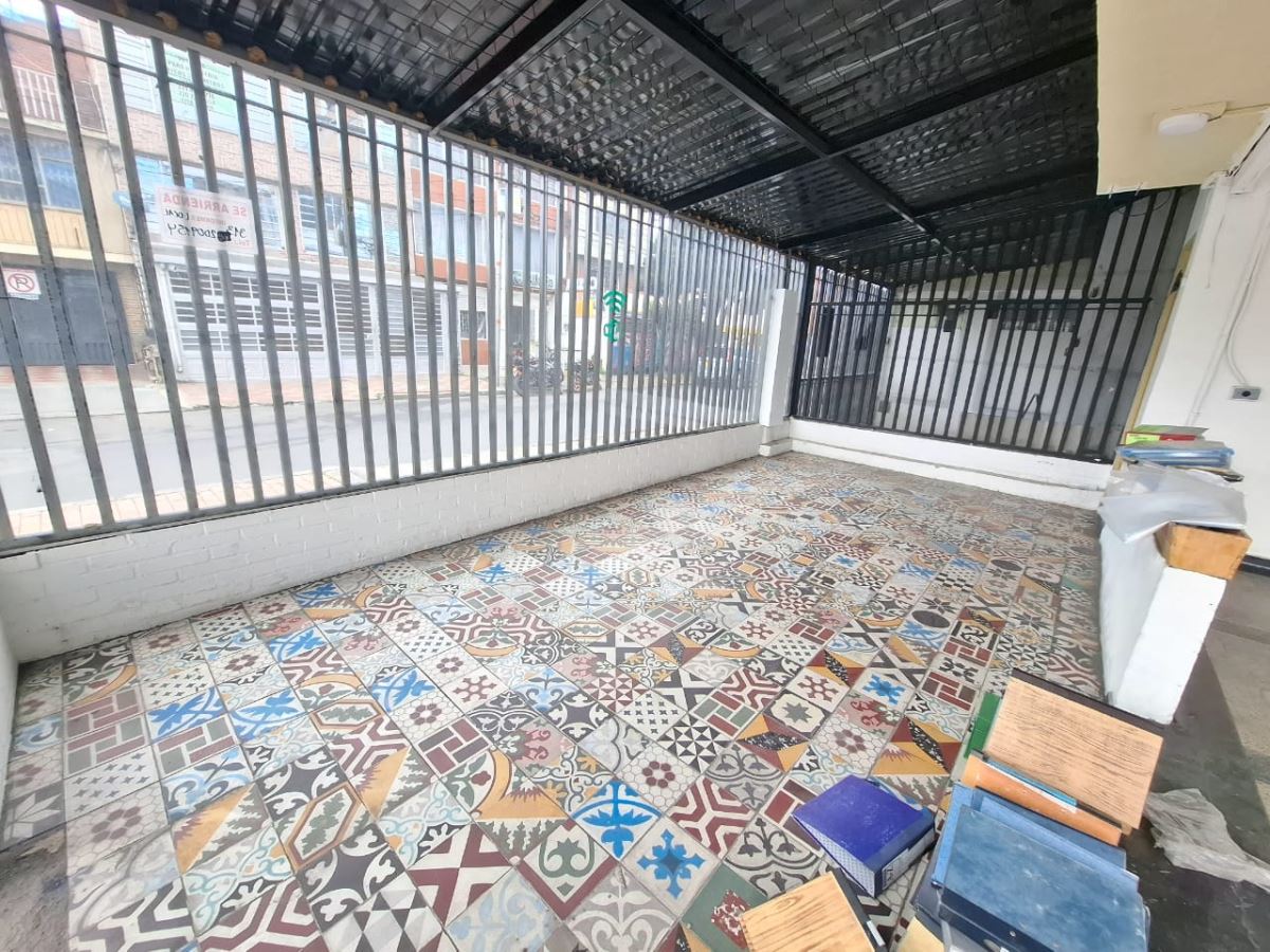 Local en Arriendo - Bogota, ALQUERÍA 5261