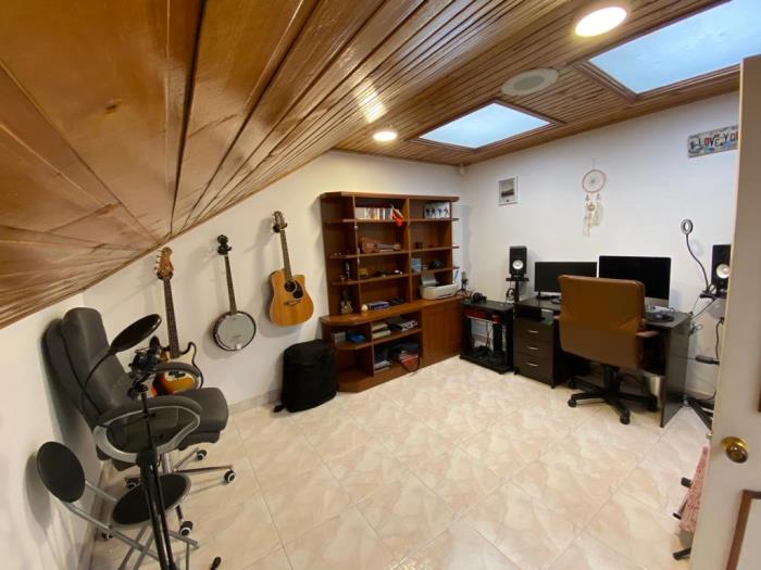 Casa en Venta - Bogota, SANTA BÁRBARA CENTRAL 2541