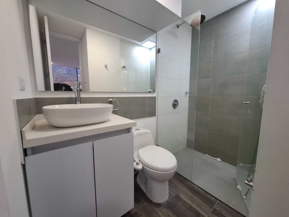 Apartamento en Arriendo - Bogota, LAS NIEVES 5785