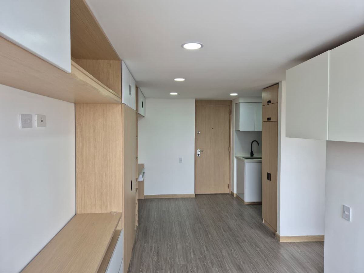 Apartamento en Arriendo - Bogota, EL REDIL 4869