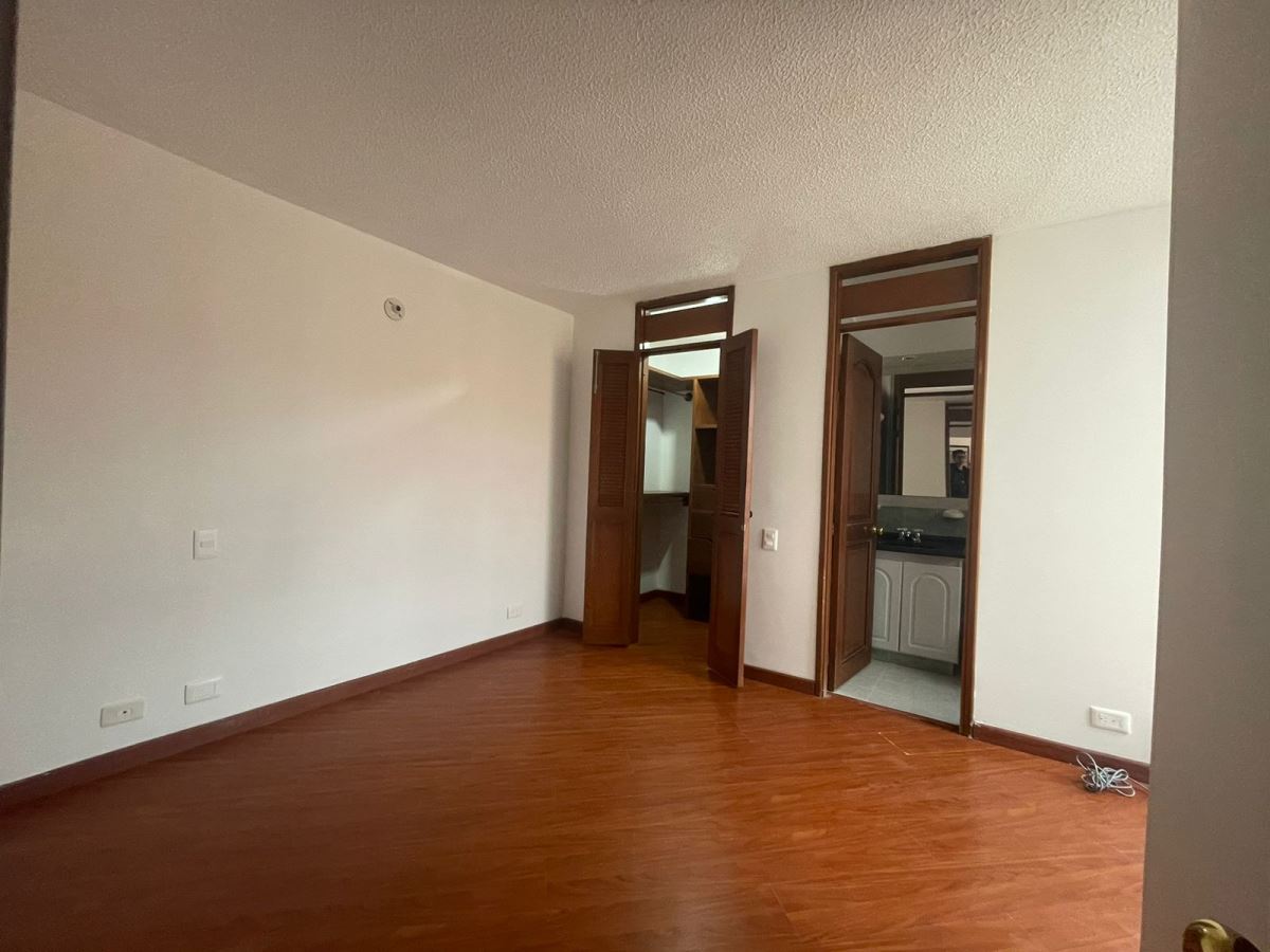 Apartamento en Arriendo - Bogota, EL SALITRE 3425