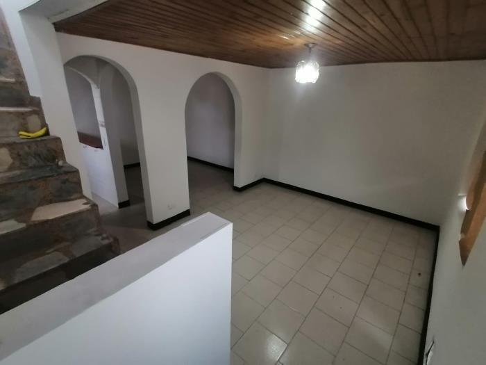 Casa en Venta - Bogota, LOMBARDIA 2000