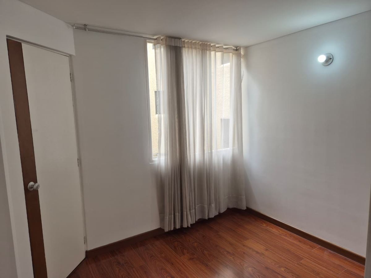 Apartamento en Arriendo - Bogota, CEDRITOS 5345