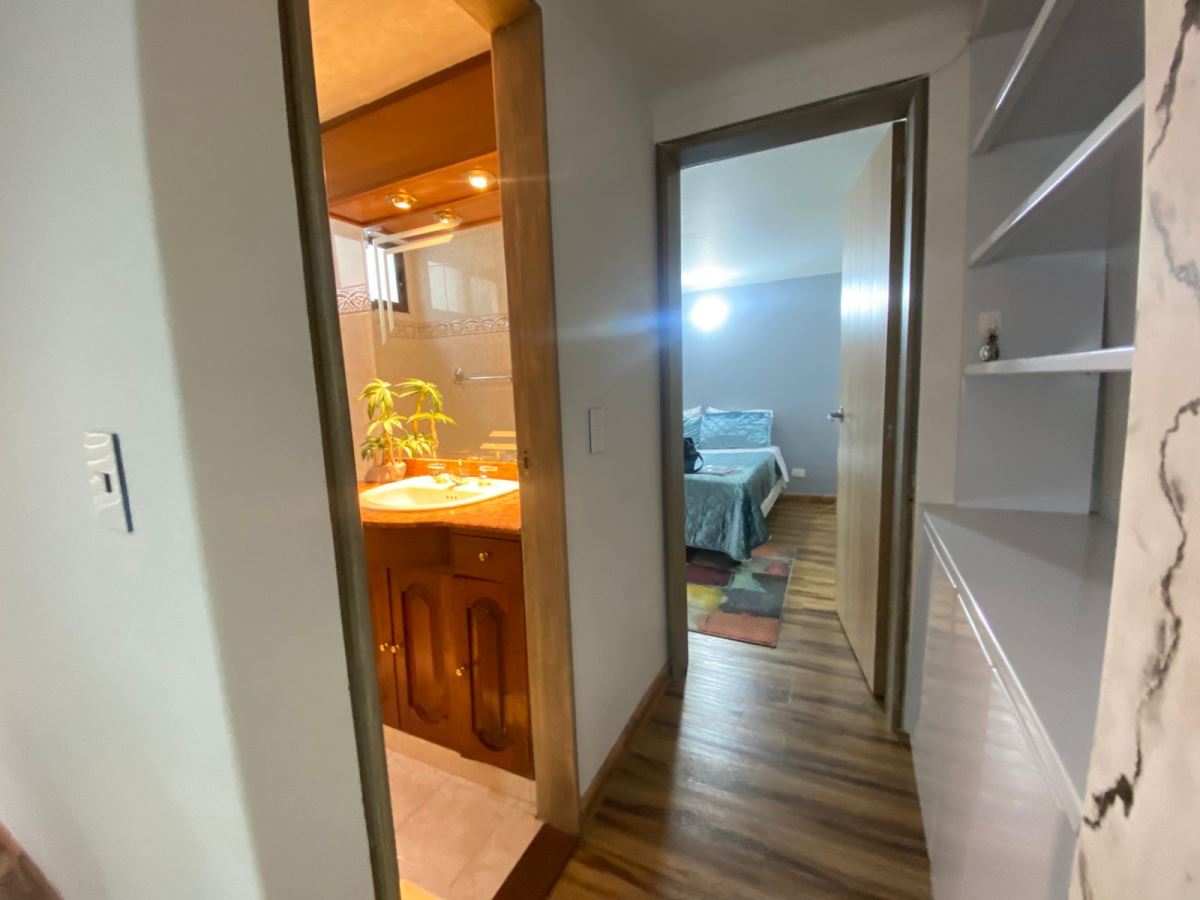 Apartamento en Arriendo - Bogota, SANTA BÁRBARA CENTRAL 4453