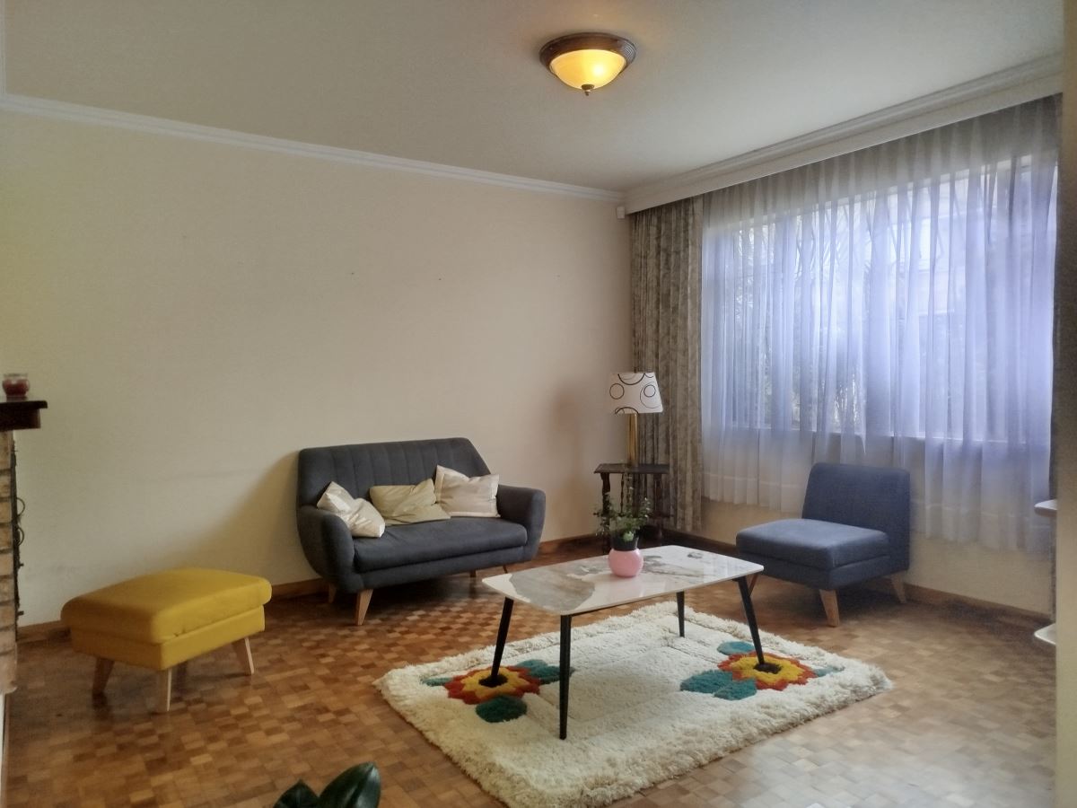 Casa en Arriendo - Bogota, NIZA 4198