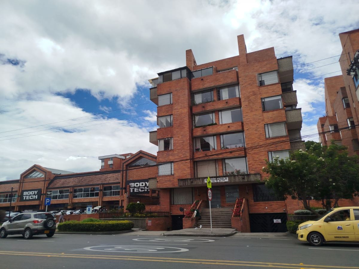 Apartamento en Arriendo - Bogota, MARLY 4104