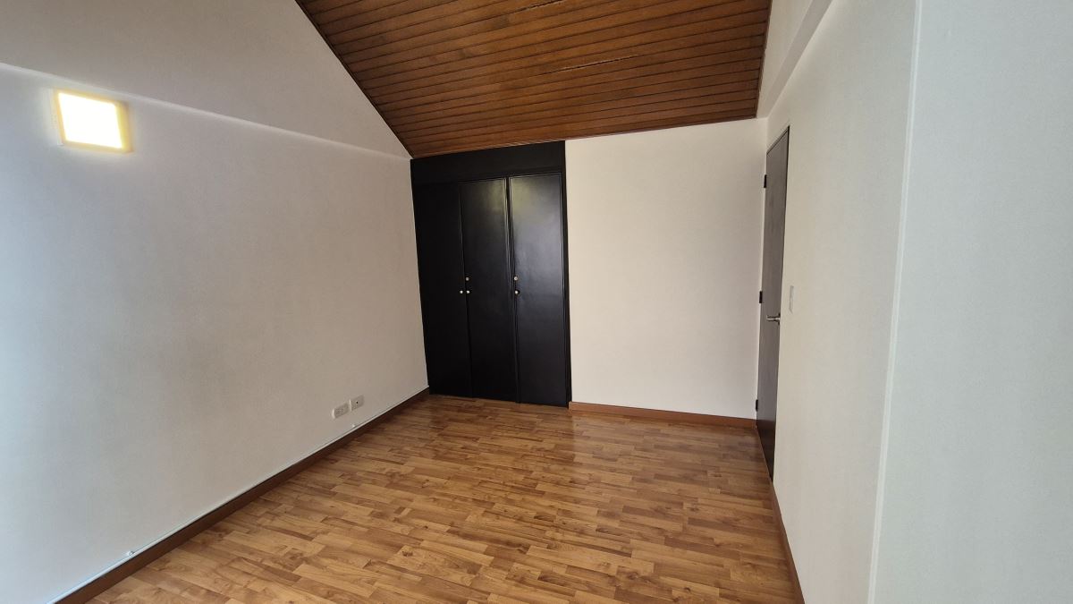 Apartamento en Arriendo - Bogota, LISBOA 5513