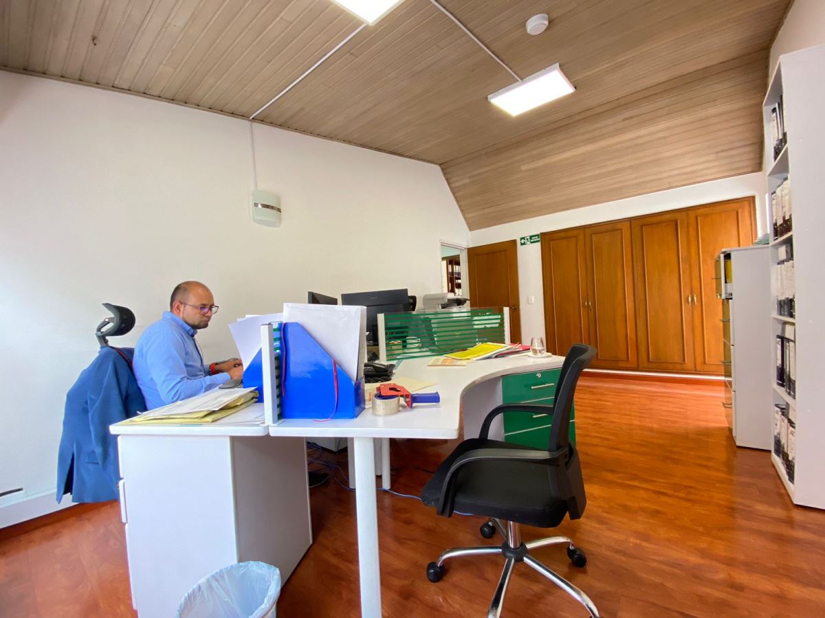 Casa en Arriendo - Bogota, SANTA BÁRBARA 3360