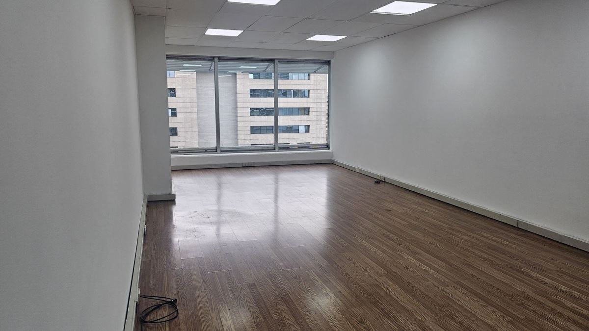 Oficina en Arriendo - Bogota, SALITRE  4832