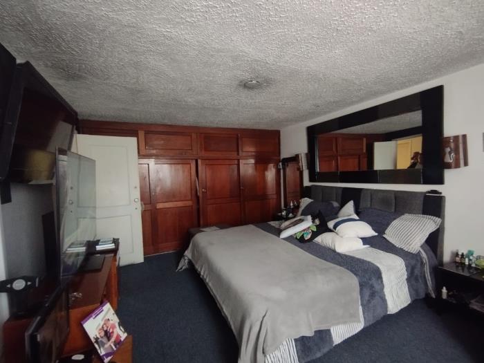Casa en Venta - Bogota, EL RECUERDO 2174