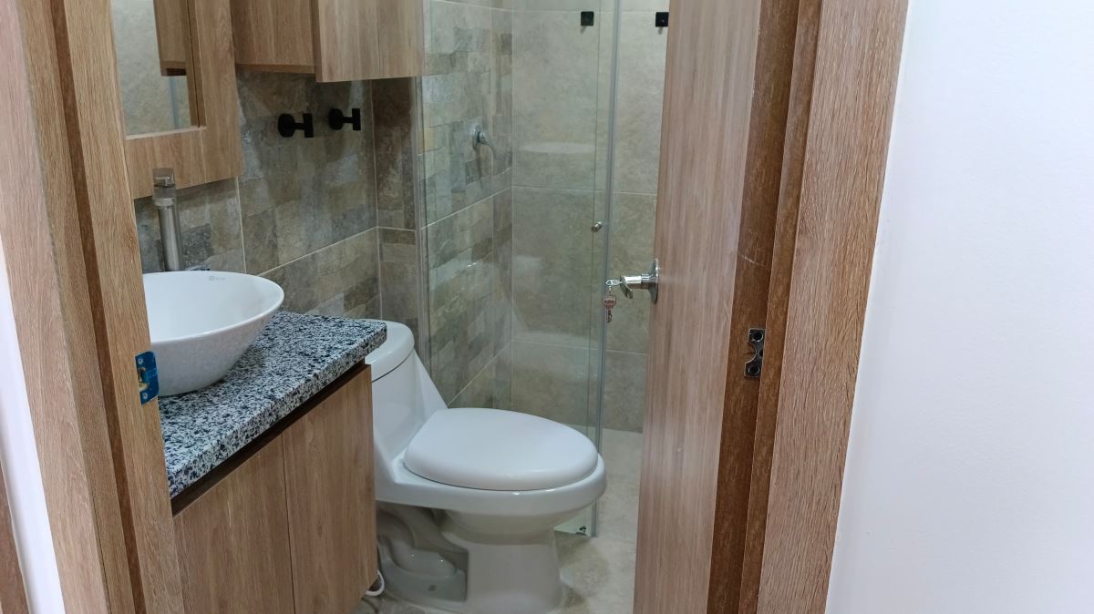 Apartamento en Arriendo - Bogota, BARRANCAS 4842