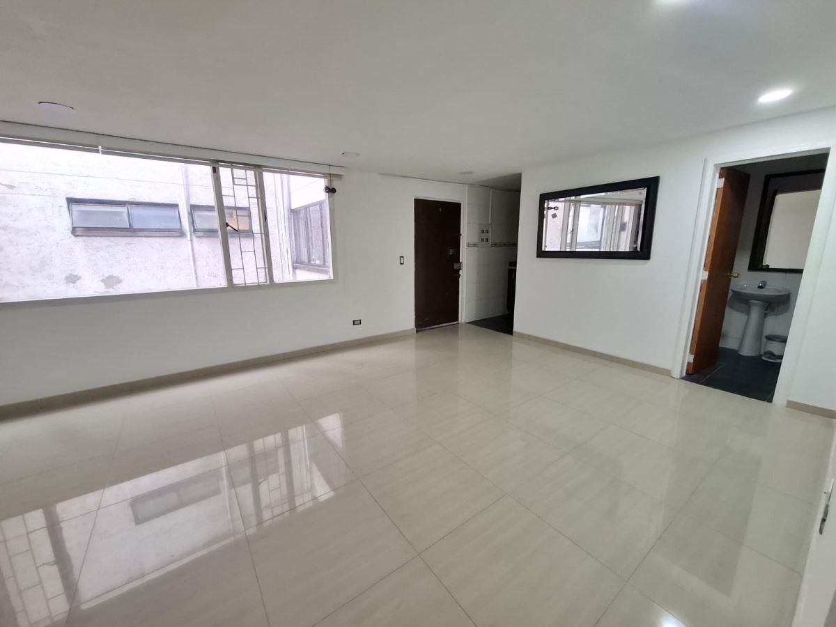 Apartamento en Arriendo - Bogota, LAS NIEVES 5893