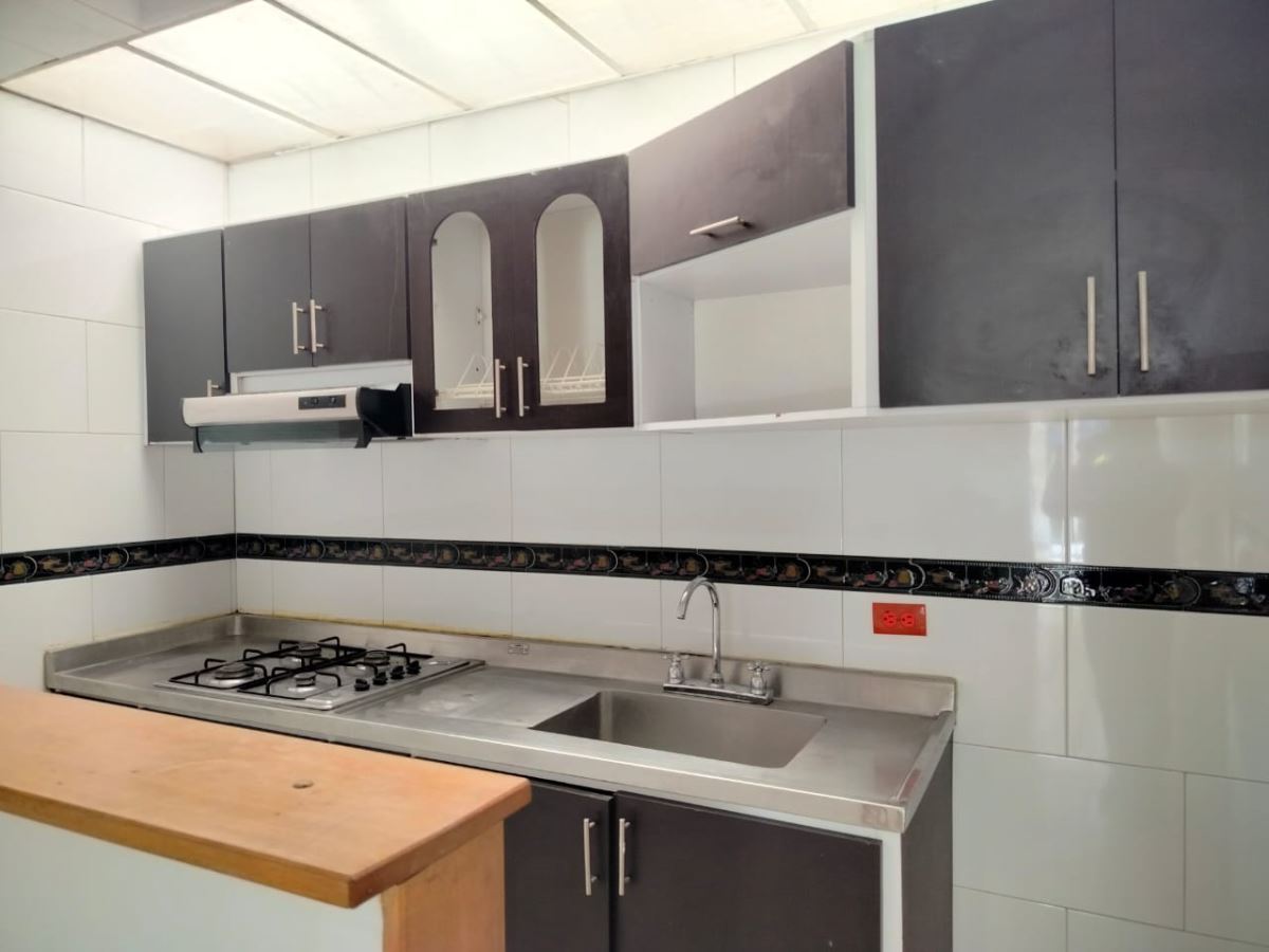 Casa en Venta - Bogota, SAN ANTONIO NORTE 4003
