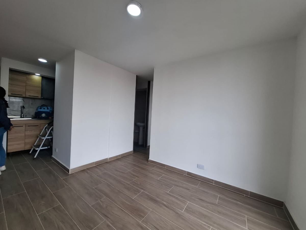 Apartamento en Arriendo - Bogota, LOS LAURELES 4739