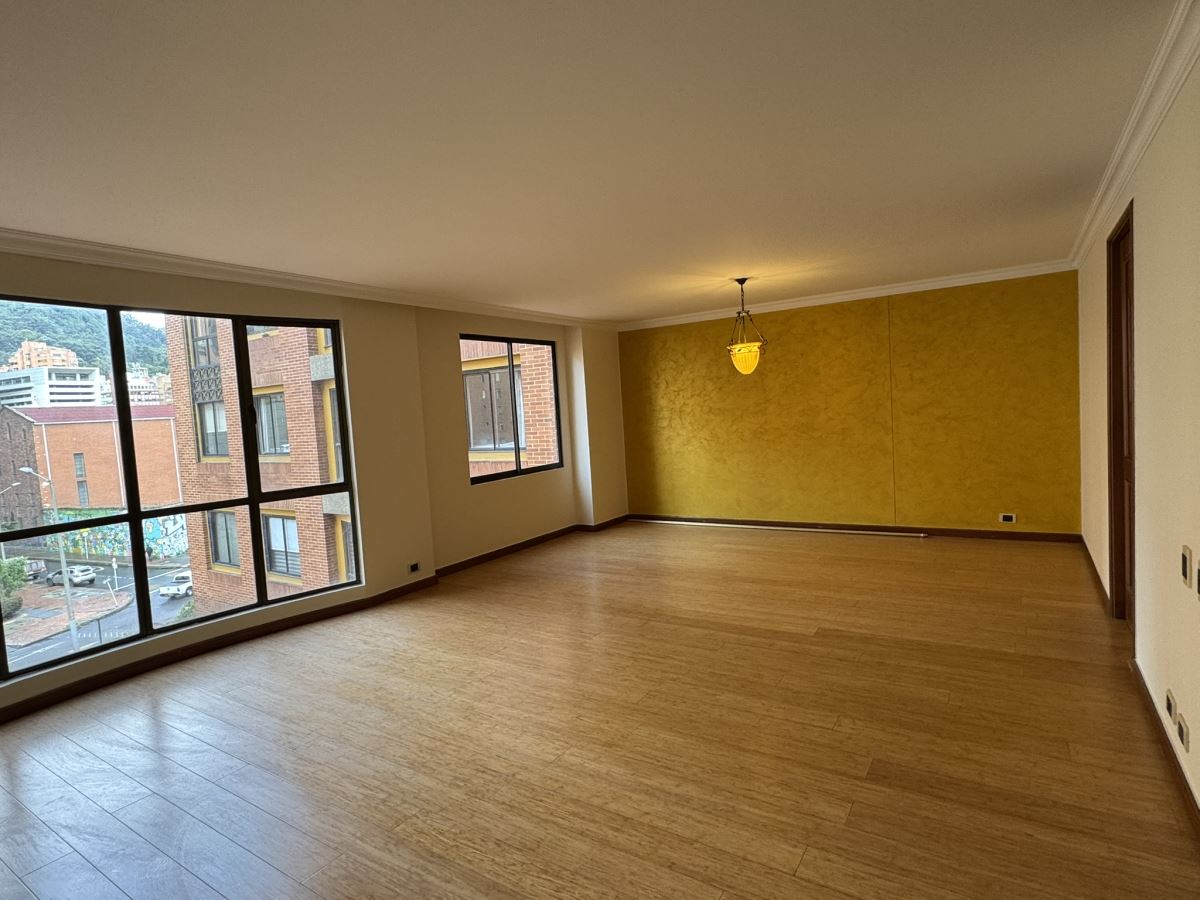 Apartamento en Arriendo - Bogota, SAMPER 4458