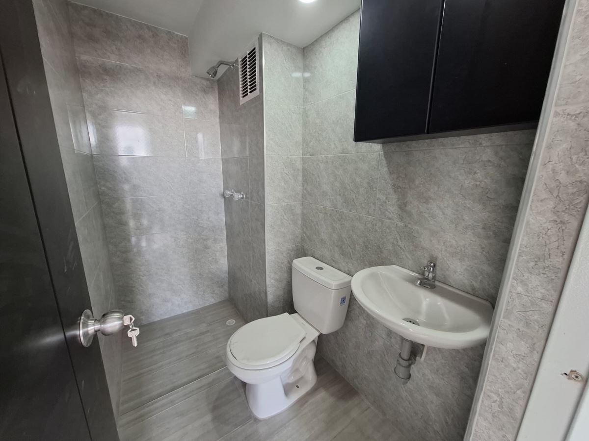 Apartamento en Arriendo - Bogota, MADELENA 5179