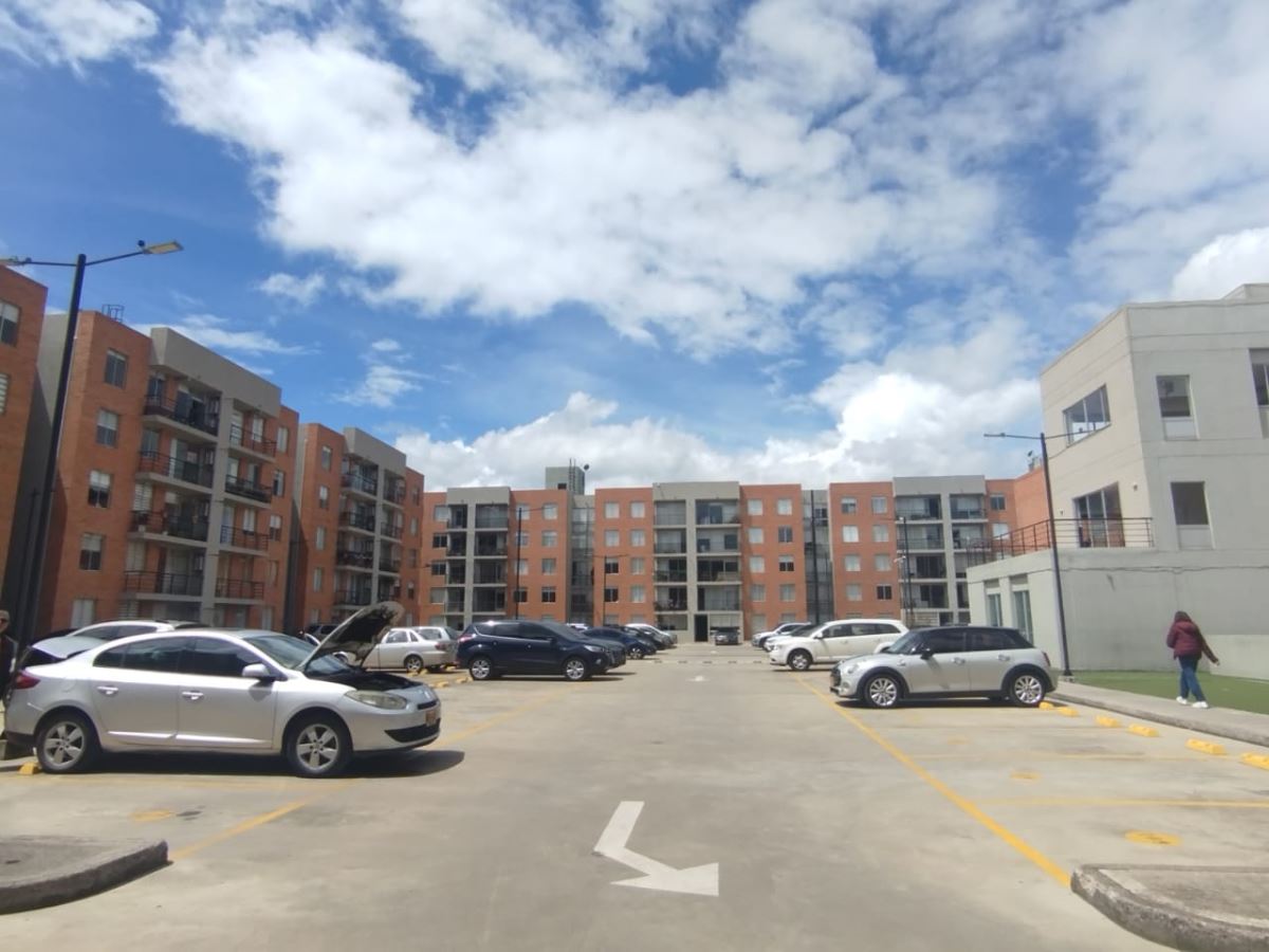 Apartamento en Arriendo - Cajica, Centro 5286