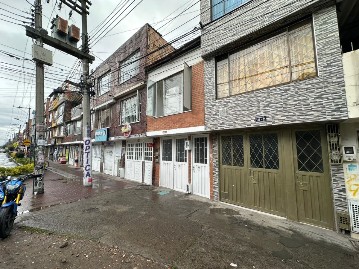 Casa en Venta - Bogota, COSTA AZUL 5486