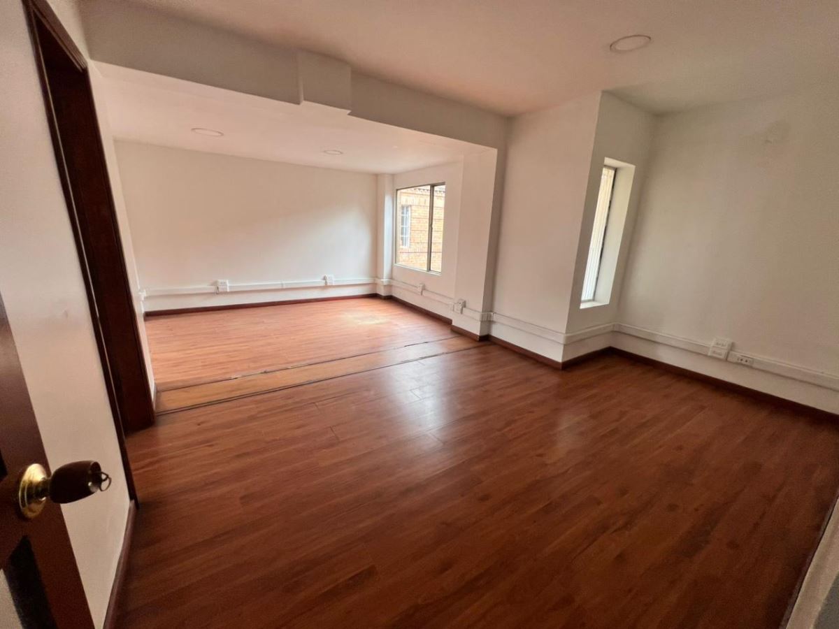 Casa en Arriendo - Bogota, PALERMO 5233