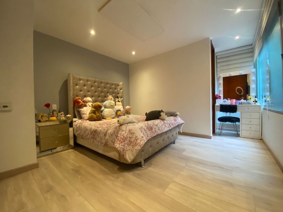 Apartamento en Arriendo - Bogota, LOS ROSALES 4363