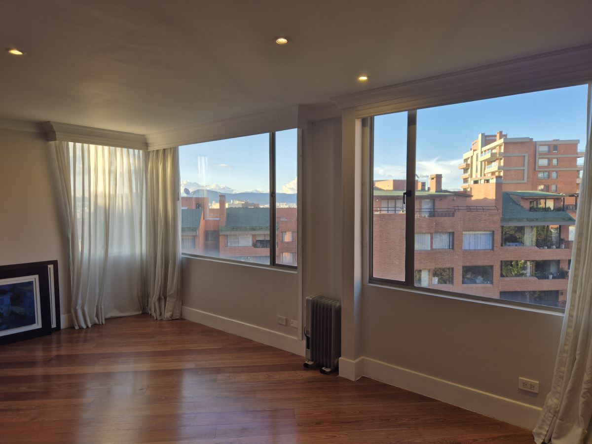Apartamento en Arriendo - Bogota, BOSQUE DE PINOS 5182