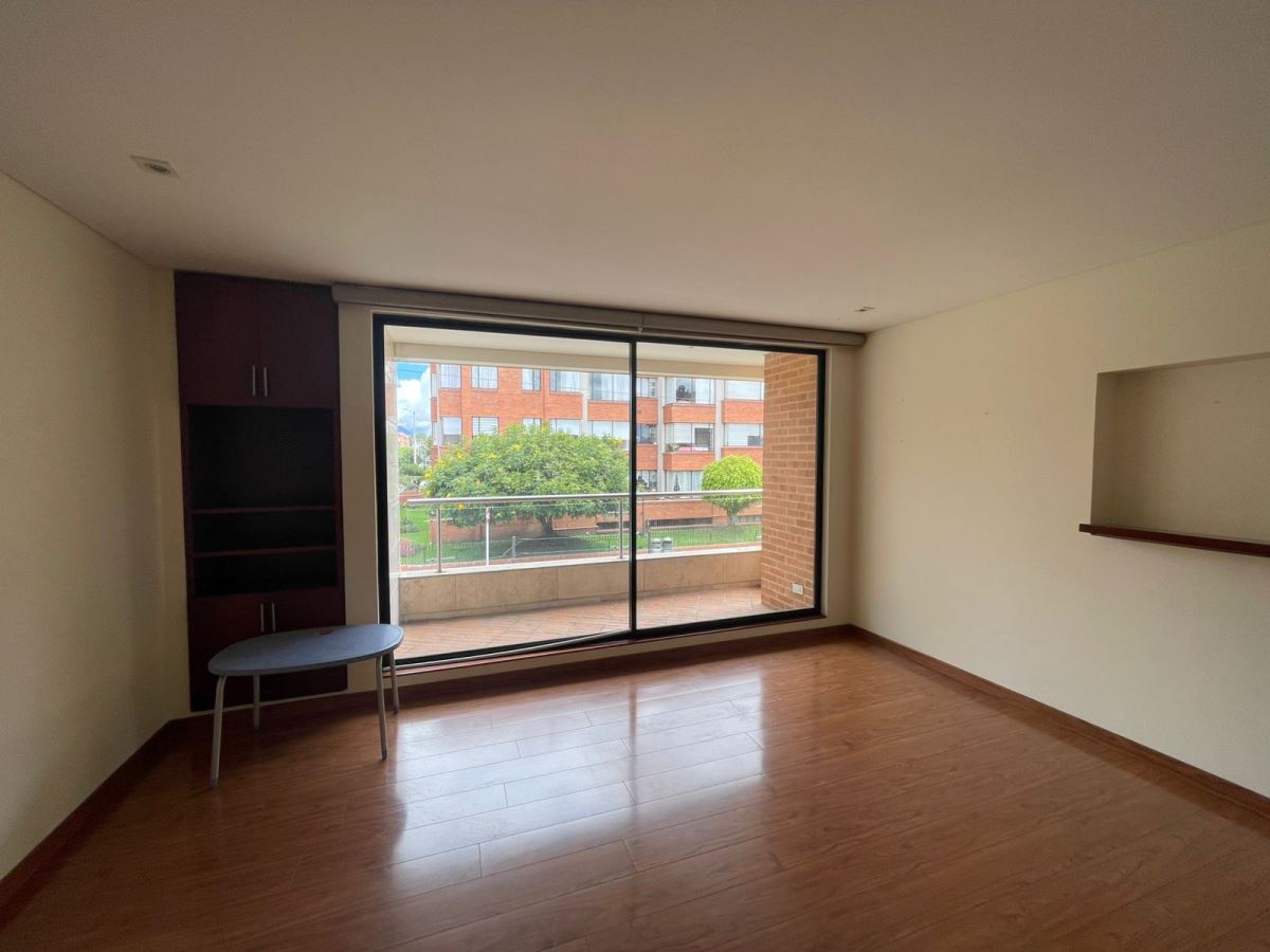 Casa en Arriendo - Bogota, ALHAMBRA 6053