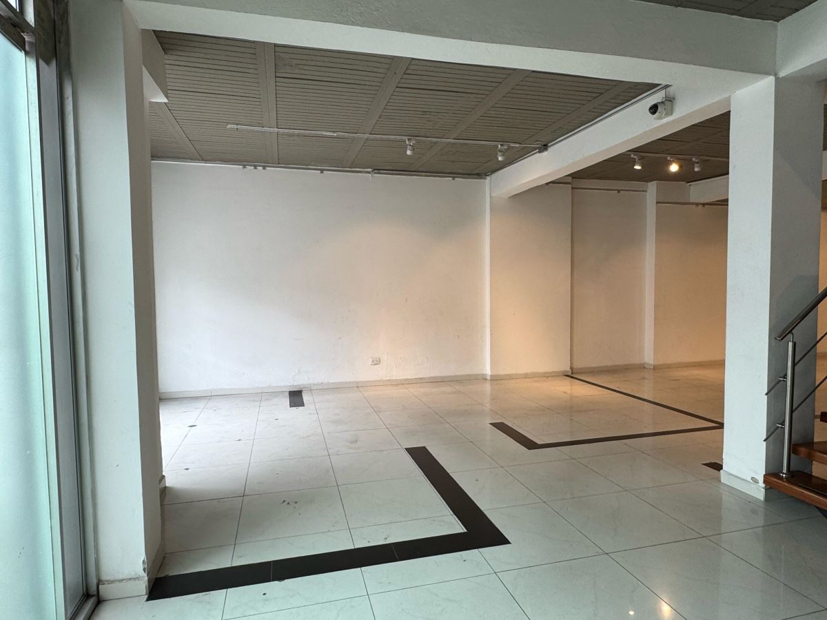 Casa en Arriendo - Bogota, QUINTA MUTIS 4200