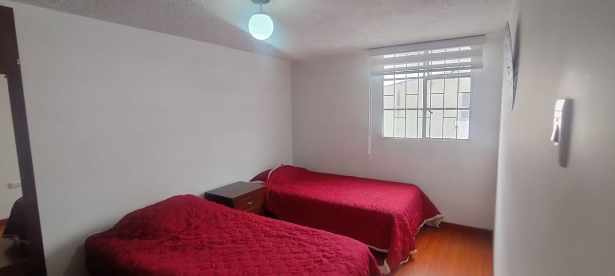 Casa en Arriendo - Bogota, SAN JOAQUÍN 5189