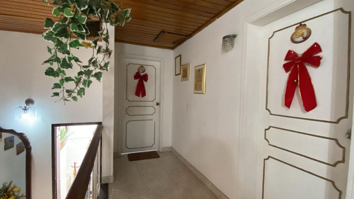 Casa en Arriendo - Bogota, SANTA BARBARA ORIENTAL 3939